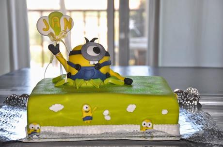 Tarta Minion Para Jan