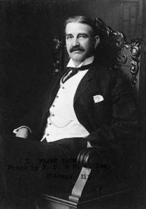 L.Frank Baum fotografiado a mediados de 1901