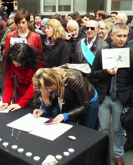Concentración en Barcelona por las víctimas de Charlie Hebdo