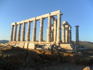 Descubriendo el Templo de Poseidón en Sunio, Grecia Templo de Poseidón (En blanco)