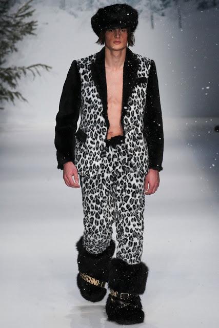 Moschino prepara a los hombres para el Invierno en London Men Collections