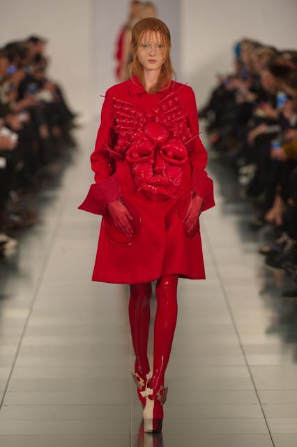 John Galliano regresa a la Moda con el desfile de Martin Margiela