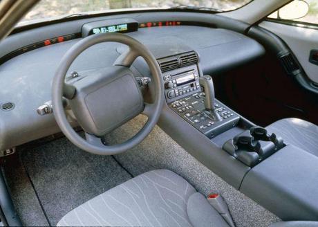 Interior con muchos extras del GM EV1