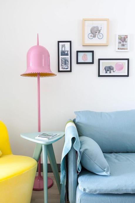 Apartamento fresco y colorido con toque mid-century modern 9