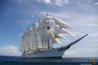 El buque  Juan Sebastián de Elcano inicia su LXXXVI Crucero de Instrucción.