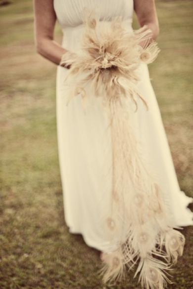 Christie Pham ,  Feather Bouquet ,  shabby chic ,  Summer ,  Real Wedding ,   ,  birds ,  feathers