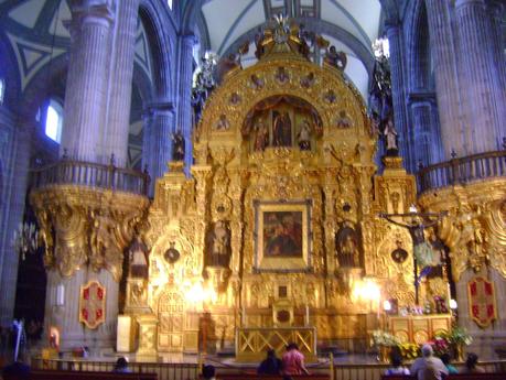 LA CATEDRAL LA CATEDRAL