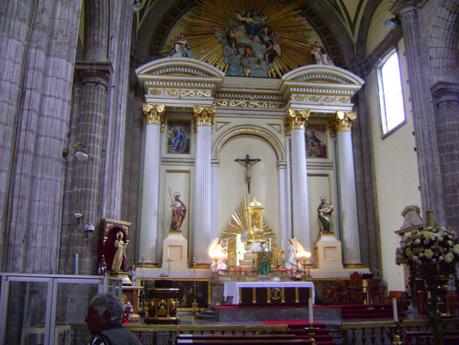 LA CATEDRAL LA CATEDRAL