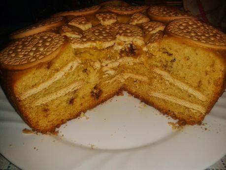 BIZCOCHO CON GALLETAS Y TROCITOS DE CHOCOLATE EN MI OLLA ERIKA BIZCOCHO CON GALLETAS Y TROCITOS DE CHOCOLATE EN MI OLLA ERIKA