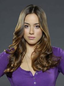 Título de Agents of S.H.I.E.L.D. 2×11 y Edward James Olmos ya participa en el rodaje Skye en Agents of S.H.I.E.L.D.