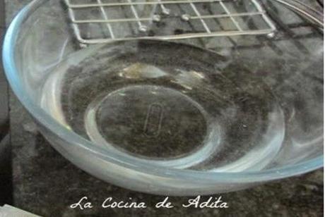 Tarta Ferrero Rocher, con esferificación inversa Tarta Ferrero Rocher, con esferificación inversa