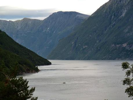 Más Fiordos Noruegos y llegada a Trodheim