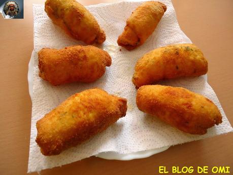 ROLLITOS DE POLLO CON QUESO AZUL ROLLITOS DE POLLO CON QUESO AZUL