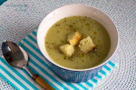 celery-soup-croutons-provenzal-herbs