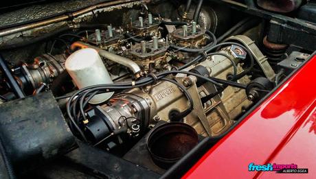 Dino-308-GT4-Motor