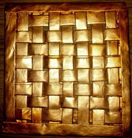 #Small&LowCost: Posavasos de papel de periódico #Small&LowCost: Posavasos de papel de periódico