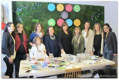 Al taller Carla asistió con la pequeña Luisa, de la que todas salimos enamoradas. Heredera del arte y ben gusto de su madre, esta niña pizpireta se convirtió en la chispa del día