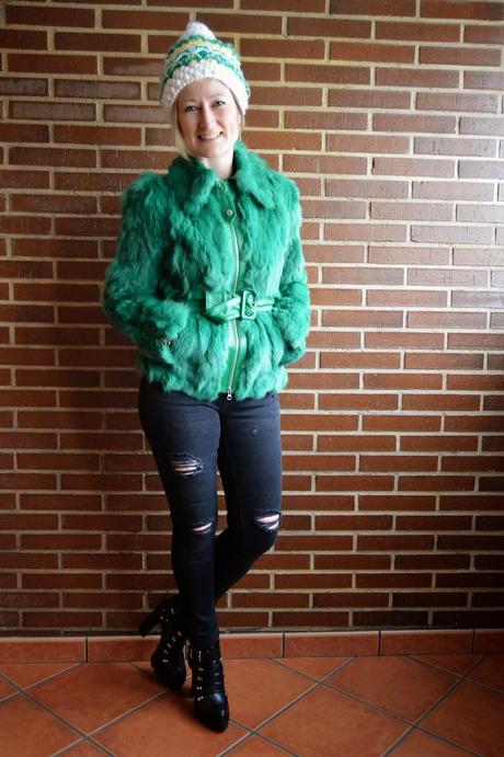 Gorro con pompón. Gorro con pompón.