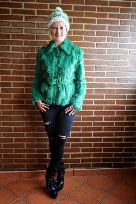 Gorro con pompón. Gorro con pompón.