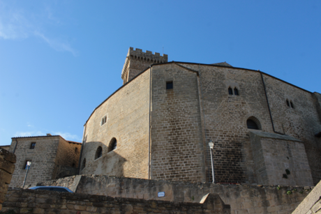 De ruta por Navarra + la Rioja Alavesa (4 días) De ruta por Navarra + la Rioja Alavesa (4 días)