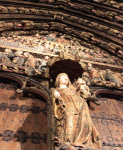 De ruta por Navarra + la Rioja Alavesa (4 días) De ruta por Navarra + la Rioja Alavesa (4 días)