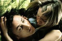 Crítica de “21 gramos” (2003) – Estreno en España: 30-enero-2004 Manu Zapata_El cine (de estreno) fácil de leer_vivazapata.net_Sean y Naomi