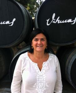 OS PRESENTAMOS A “BODEGAS VIHUCAS” Ana Maria