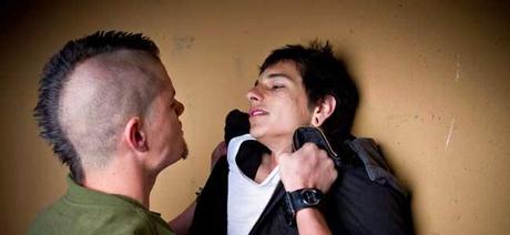 Acosadores y sus víctimas podrían suicidarse Acosadores y sus víctimas podrían suicidarse