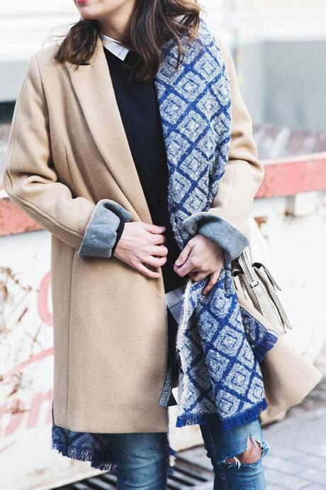 Camel_Coat-Blue_Sweater_Plaid_Shirt-Maxi_Scarf-Outfit-Blue_Boots-Outfit-Street_Style-Collage_Vintage-43