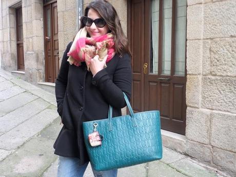 black message black message