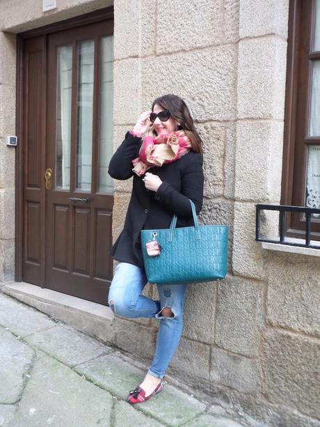 black message black message