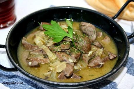 Riñones de cerdo ibérico al jerez Riñones de cerdo ibérico al jerez