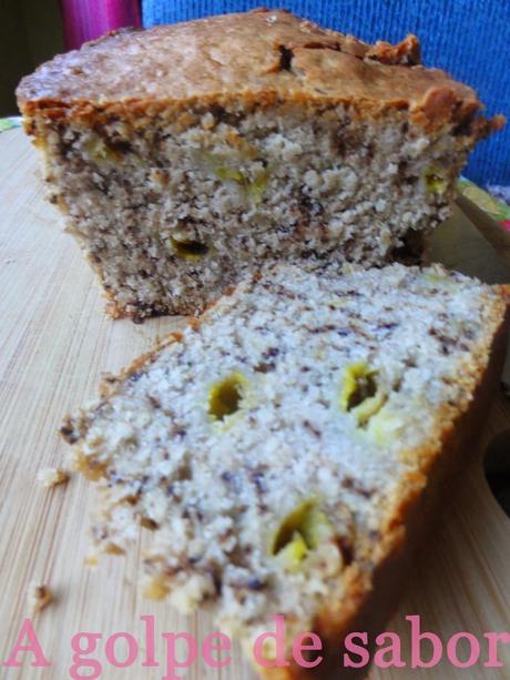 Bizcocho de plátano, coco y chocolate Bizcocho de plátano, coco y chocolate