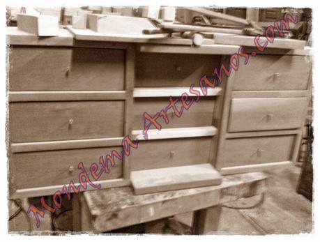 Os muestro la base de lo que será un bargueño. Es un trab... Os muestro la base de lo que será un bargueño. Es un trab...