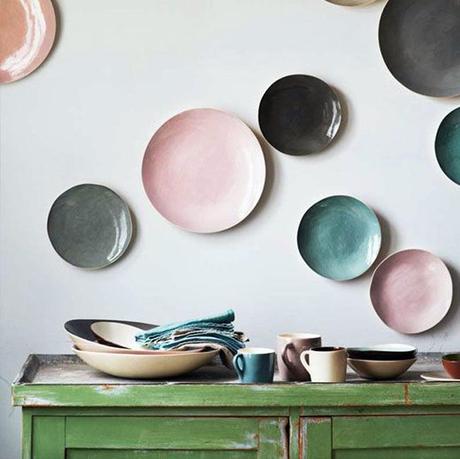 Decorar las paredes con platos decoración-pared-platos-escandinavo-02
