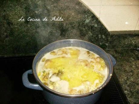 Pollo en pepitoria Pollo en pepitoria