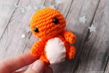 CHARMANDER PATRON AMIGURUMI