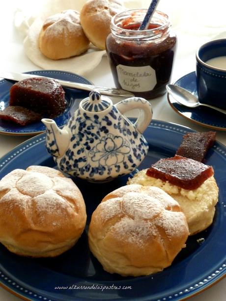 Bollos de Leche con Mermelada y Dulce de Higo Bollos de Leche con Mermelada y Dulce de Higo