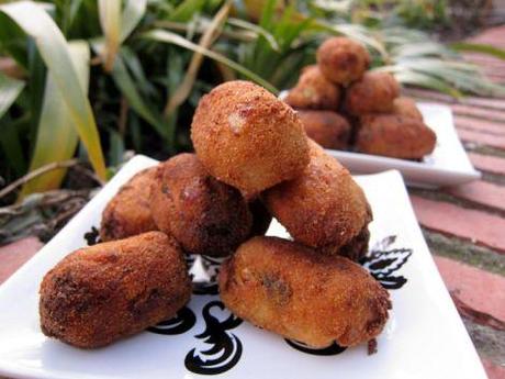 croquetas-de-champiñones-y-queso-azul-