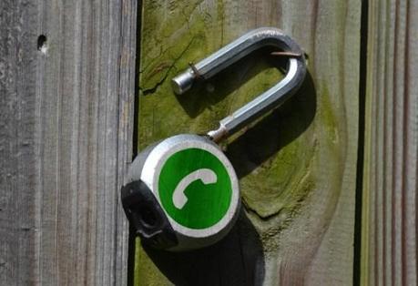 ¿Qué seguridad nos ofrece Whatsapp? Whatsapp+ vuelve pero cae de nuevo Seguridad-en-WhatsApp
