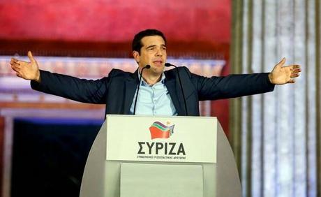 Izquierdista Alexis Tsipras toma posesión gobierno Grecia.