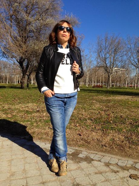 UPS, I DID IT AGAIN.- UPS, I DID IT AGAIN.-