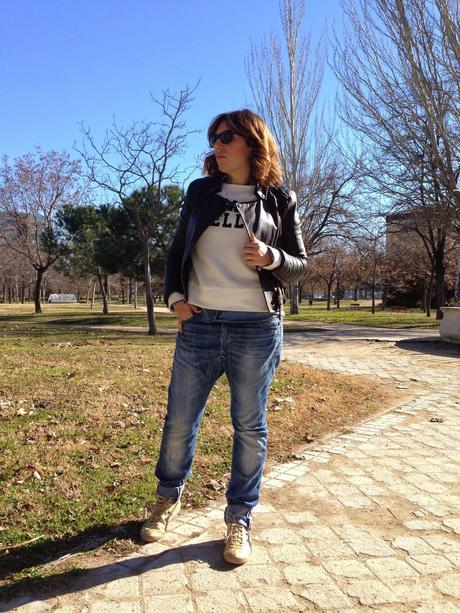 UPS, I DID IT AGAIN.- UPS, I DID IT AGAIN.-