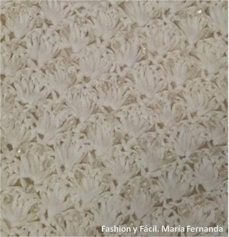 Cartera tejida con argollas y canutillo. (A crocheted purse with rings and beads) Cartera tejida con argollas y canutillo. (A crocheted purse with rings and beads)