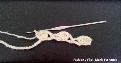 Cartera tejida con argollas y canutillo. (A crocheted purse with rings and beads) Cartera tejida con argollas y canutillo. (A crocheted purse with rings and beads)