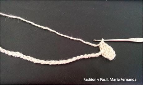 Cartera tejida con argollas y canutillo. (A crocheted purse with rings and beads) Cartera tejida con argollas y canutillo. (A crocheted purse with rings and beads)