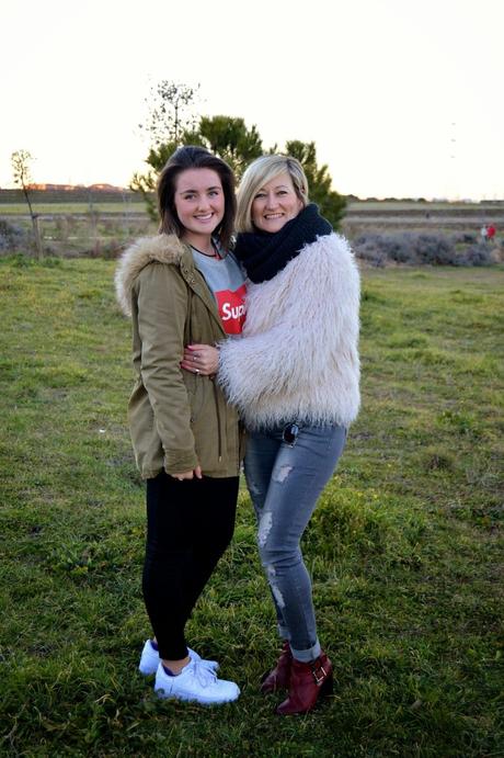 Fur coat and ripped jeans. A special shooting. Fur coat and ripped jeans. A special shooting.