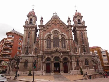 Fachada de la iglesia de San Juan el Real