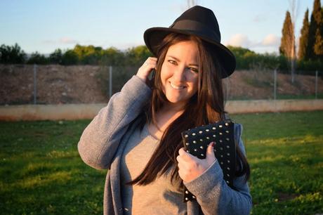 Gray tones with black Gray tones with black