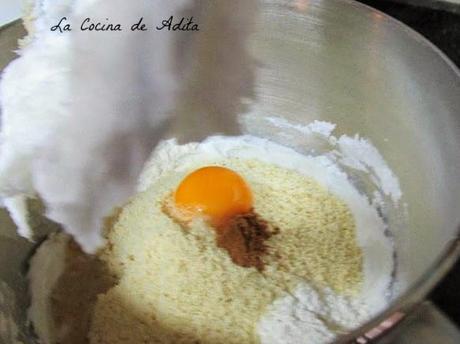 Mantecados de almendras Mantecados de almendras